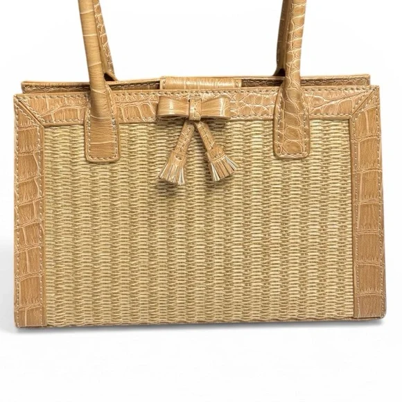Liz Claiborne Tan Woven Straw Handbag - Picture 11 of 12
